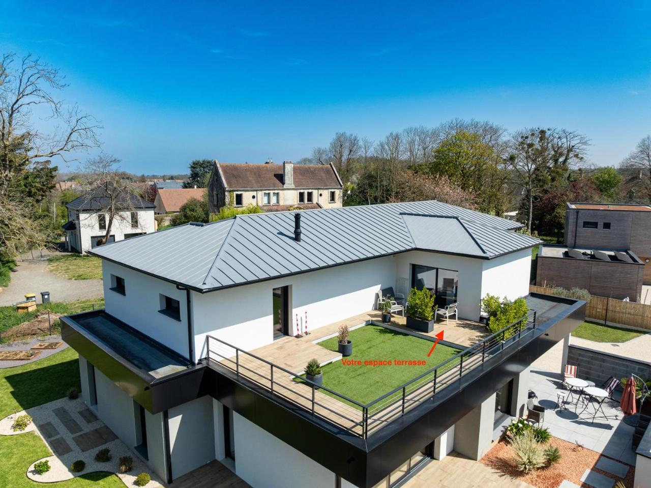 Appartements Guesthouse1 Et Guesthouse2 Sword Beach Colleville-Montgomery Exterior foto